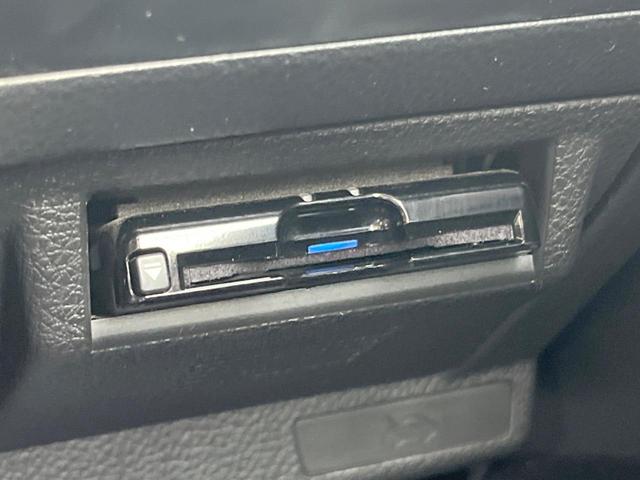 ＷＲＸ ＳＴＩ ＳＴＩ　タイプＳ　禁煙車　ＳＴＩタワーバー　純正ＫＥＮＷＯＯＤ製ナビ　バックカメラ　シートヒーター　ＥＴＣ　パワーシート　純正１９インチアルミ　ＬＥＤヘッド　ＬＥＤライナー　大型リアスポ　ＢＩＬＳＴＥＩＮダンパー（7枚目）