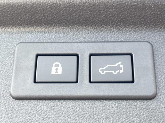 フォレスター スポーツ　禁煙車　アイサイトセイフティプラス　スマートリアビューミラー　純正ダイアトーンサウンドナビ　パワーバックドア　ＥＴＣ　ハーフレザー　純正１８インチアルミ　ＬＥＤヘッド　ルーフレール　ＬＥＤライナー（3枚目）