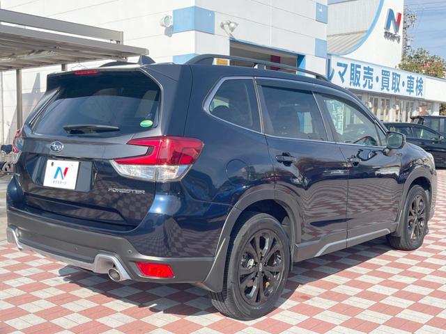フォレスター スポーツ　禁煙車　アイサイトセイフティプラス　スマートリアビューミラー　純正ダイアトーンサウンドナビ　パワーバックドア　ＥＴＣ　ハーフレザー　純正１８インチアルミ　ＬＥＤヘッド　ルーフレール　ＬＥＤライナー（17枚目）