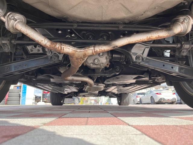 フォレスター ２．０ＸＴ　アイサイト　禁煙車　ＳＴＩエアロ　サンルーフ　パワーバックドア　黒革シート　メモリーシート　ルーフレール　アドバンスドセイフティＰＫＧ　ＬＥＤヘッド　純正１８インチアルミ　シートヒーター　Ｘ－ＭＯＤＥ　ＥＴＣ（19枚目）