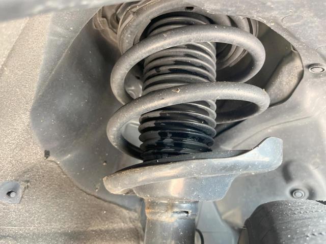 フォレスター ２．０ＸＴ　アイサイト　禁煙車　ＳＴＩエアロ　サンルーフ　パワーバックドア　黒革シート　メモリーシート　ルーフレール　アドバンスドセイフティＰＫＧ　ＬＥＤヘッド　純正１８インチアルミ　シートヒーター　Ｘ－ＭＯＤＥ　ＥＴＣ（20枚目）