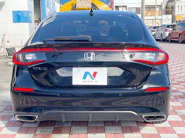 シビック ＬＸ　禁煙車　９インチホンダコネクトナビ　バックカメラ　ホンダセンシング　シートヒーター　ＥＴＣ　ＬＥＤヘッドライト　純正１８インチアルミ　オートエアコン　クルコン　スマートキー　ワイヤレス充電　ドラレコ（15枚目）