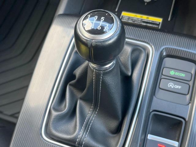 シビック ＬＸ　禁煙車　９インチホンダコネクトナビ　バックカメラ　ホンダセンシング　シートヒーター　ＥＴＣ　ＬＥＤヘッドライト　純正１８インチアルミ　オートエアコン　クルコン　スマートキー　ワイヤレス充電　ドラレコ（40枚目）