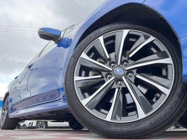 レヴォーグ ＳＴＩスポーツＲ　ＥＸ　禁煙車　スマートリヤビューミラー　パワーバックドア　アイサイトＸ　純正１１．６インチナビ　ＥＴＣ　フロント＆サイド＆バックカメラ　本革シート　全席シートヒーター　メモリー機能付きパワーシート（13枚目）