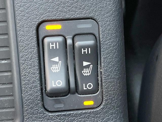 WRX STI STI タイプS 禁煙車 STIスタイルパッケージ STIタワーバー STIドロースティフナー パイオニアSDナビ 革シート 前席シートヒーター メモリー機能付きパワーシート 純正BBS18インチアルミホイール(6枚目)