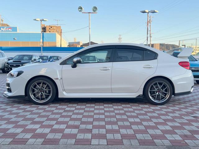 WRX STI STI タイプS 禁煙車 STIスタイルパッケージ STIタワーバー STIドロースティフナー パイオニアSDナビ 革シート 前席シートヒーター メモリー機能付きパワーシート 純正BBS18インチアルミホイール(27枚目)