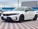 タイプＲ　禁煙車　ホンダコネクト９インチディスプレイ　ＣａｒＰｌａｙ　ホンダセンシング　ｂｒｅｍｂｏキャリパー　ＥＴＣ２．０　バックカメラ　アルカンターラステアリング　ＬＥＤヘッドライト　純正１９インチアルミ（25枚目）