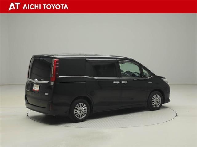 エスクァイア ハイブリッドＧｉ　Ｒカメラ　ＡＡＣ　ナビ＆ＴＶ　リアエアコン　地デジ　クルーズコントロール　ＬＥＤライト　キーレスエントリー　スマートキー付　ＤＶＤ再生可　エアバック　横滑防止装置　ドライブレコーダー　盗難防止システム（6枚目）