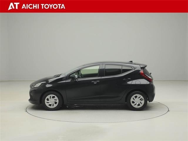 アクア Ｘ　踏み間違い防止　１００Ｖ　イモビ　ナビ　ＬＥＤヘッドライト　スマートキー　横滑り防止機能　キーレスエントリー　ワンオーナー　オートクルーズ　オートエアコン　ＥＴＣ　カーテンエアバッグ　ＡＢＳ（3枚目）