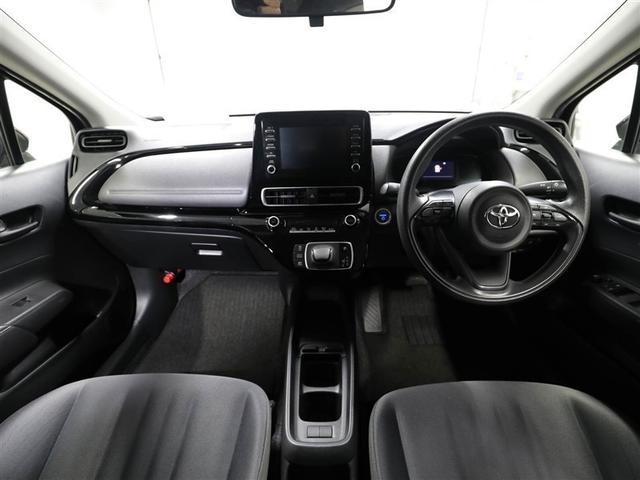 アクア Ｘ　踏み間違い防止　１００Ｖ　イモビ　ナビ　ＬＥＤヘッドライト　スマートキー　横滑り防止機能　キーレスエントリー　ワンオーナー　オートクルーズ　オートエアコン　ＥＴＣ　カーテンエアバッグ　ＡＢＳ（18枚目）