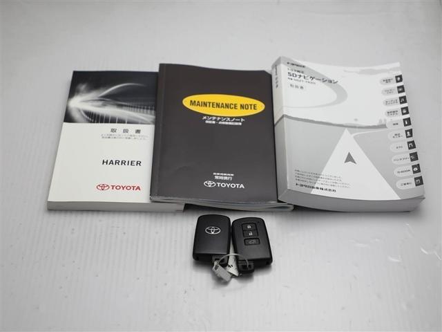 ハリアー プレミアム ワンオーナ カーテンエアバッグ クルーズC Bカメラ 電動パワーシート LEDライト メモリナビ 横滑り防止機能 オートエアコン Aストップ エアバッグ AW DVD再生可 パワーウィンドウ キーレス(29枚目)