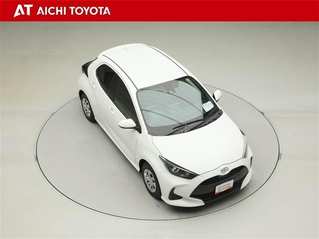 ヤリス Ｘ　ＰＣＳ　スマートキーシステム　元レンタカー　横滑り防止装置付き　ワイヤレスキー　バックガイドモニター　盗難防止　サイドエアバック　エアコン　Ｗエアバッグ　パワーウインドウ　ＥＴＣ付き　パワステ　ナビ（16枚目）