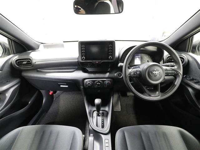 ヤリス Ｘ　ＰＣＳ　スマートキーシステム　元レンタカー　横滑り防止装置付き　ワイヤレスキー　バックガイドモニター　盗難防止　サイドエアバック　エアコン　Ｗエアバッグ　パワーウインドウ　ＥＴＣ付き　パワステ　ナビ（18枚目）