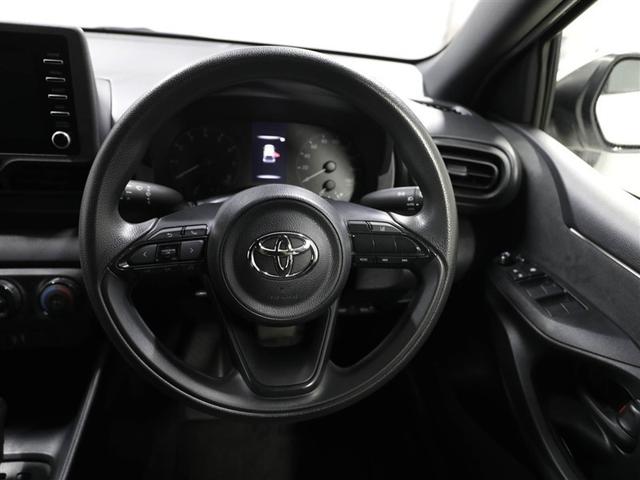 ヤリス Ｘ　ＰＣＳ　スマートキーシステム　元レンタカー　横滑り防止装置付き　ワイヤレスキー　バックガイドモニター　盗難防止　サイドエアバック　エアコン　Ｗエアバッグ　パワーウインドウ　ＥＴＣ付き　パワステ　ナビ（24枚目）