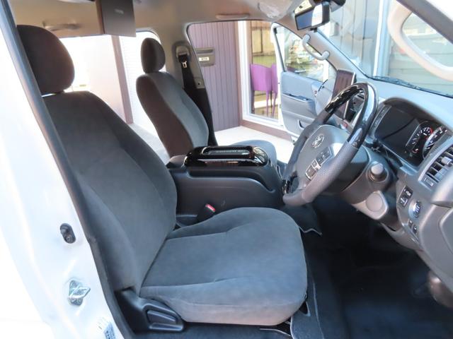 当店では、しっかり時間をかけて内外装ピカピカに仕上げを行ってから展示いたします。　他店と比べて下さい。もちろん込み込みの金額も比べて下さい。　無料電話は　００７８６０４８０５１０