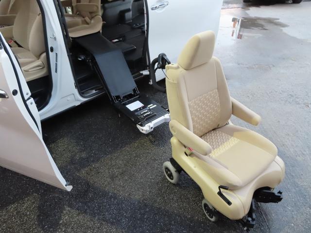 ヴェルファイア ２．５Ｘ　ウェルキャブ　車いす　新品コンビハンドル　両側パワースライドドア　ＳＤフルセグナビ　フリップダウンモニター　ＥＴＣ　禁煙車　スマートキー　プッシュスタートボタン　ウェルキャブ　車いす脱着可能（8枚目）