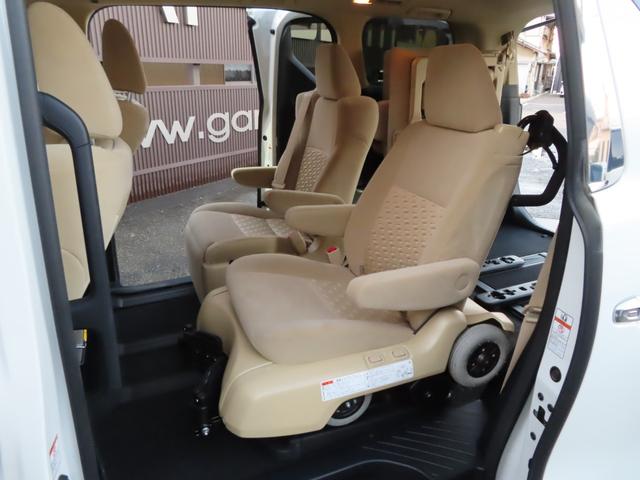 ヴェルファイア ２．５Ｘ　ウェルキャブ　車いす　新品コンビハンドル　両側パワースライドドア　ＳＤフルセグナビ　フリップダウンモニター　ＥＴＣ　禁煙車　スマートキー　プッシュスタートボタン　ウェルキャブ　車いす脱着可能（17枚目）