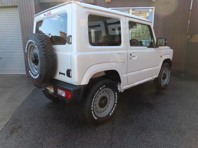 ジムニー ＸＣ　新型５型　ディーンコロラド１６アルミ　トーヨーオープンカントリータイヤ　ＬＥＤヘッドライト　クルーズコントロール　クリアランスソナー　スマートキー　届出済み未使用車（10枚目）