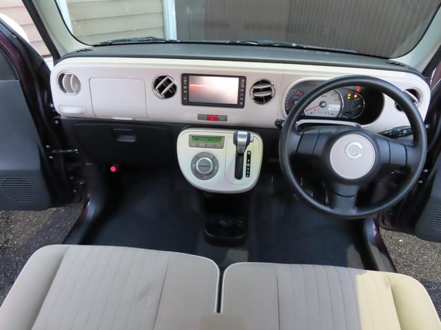 ミラココア ココアプラスＧ　ワンセグＳＤナビ　Ｂカメラ　オートエアコン　スマートキー　ドアミラーウィンカー　ツートンカラーペイント（12枚目）