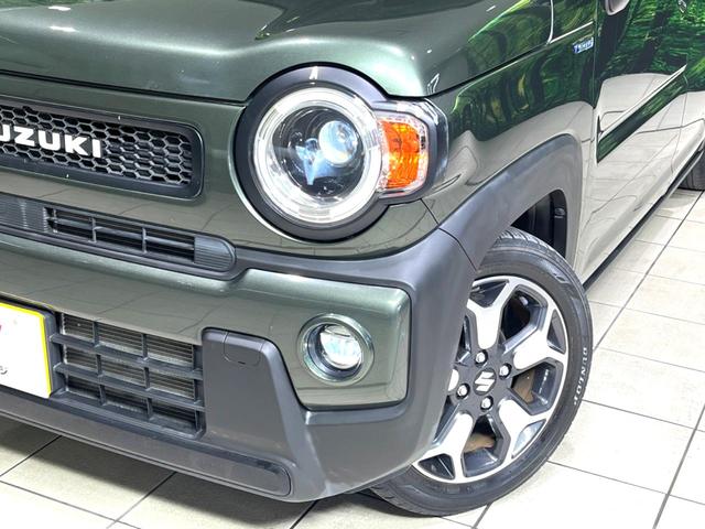 【ＬＥＤヘッドライト】悪天候や夜間走行時も良好な視界を確保し安心して運転できる高輝度ＬＥＤヘッドライトを装備！点灯速度が早く、消費電力も抑えられています。