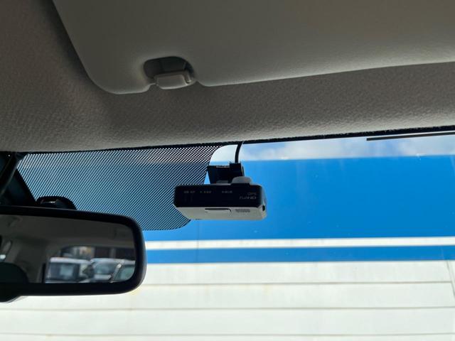 ハイウェイスター Gターボ SDナビ 禁煙車 エマージェンシーブレーキ アラウンドビューモニター ドライブレコーダー Bluetooth接続 純正15インチアルミホイール HIDヘッド スマートキー プッシュスタート(6枚目)