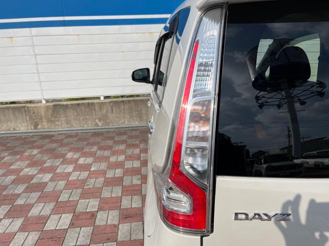 ハイウェイスター Gターボ SDナビ 禁煙車 エマージェンシーブレーキ アラウンドビューモニター ドライブレコーダー Bluetooth接続 純正15インチアルミホイール HIDヘッド スマートキー プッシュスタート(27枚目)