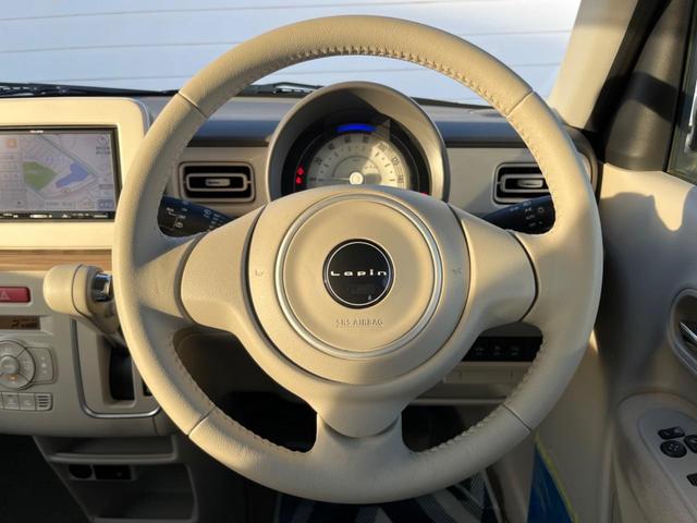 X レーダーブレーキサポート 禁煙車 SDナビ シートヒーター HIDヘッドライト 踏み間違い防止 スマートキー オートライト オートエアコン 革巻きステアリング 純正14インチアルミホイール(12枚目)