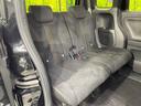 後部座席も気になるようなキズ・汚れやへたり等、大きなダメージはなく、良好な状態です。
