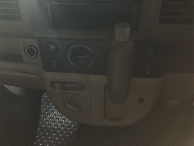 エブリイ 両側スライドドア AT(3枚目)