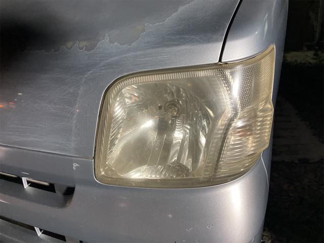 ハイゼットカーゴ 　軽バン　ＡＴ　エアコン　運転席エアバッグ　助手席エアバッグ（5枚目）