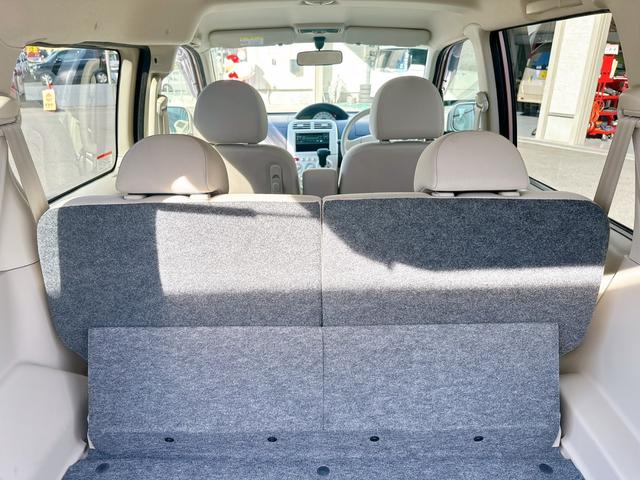 全車きれいな室内です。（室内がきれいと言う事は前オーナーが大切に乗っていた証です。）！！