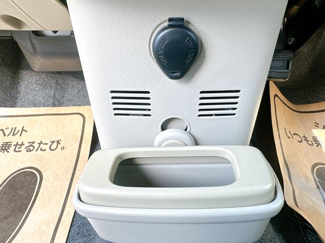 全車きれいな室内です。（室内がきれいと言う事は前オーナーが大切に乗っていた証です。）！！