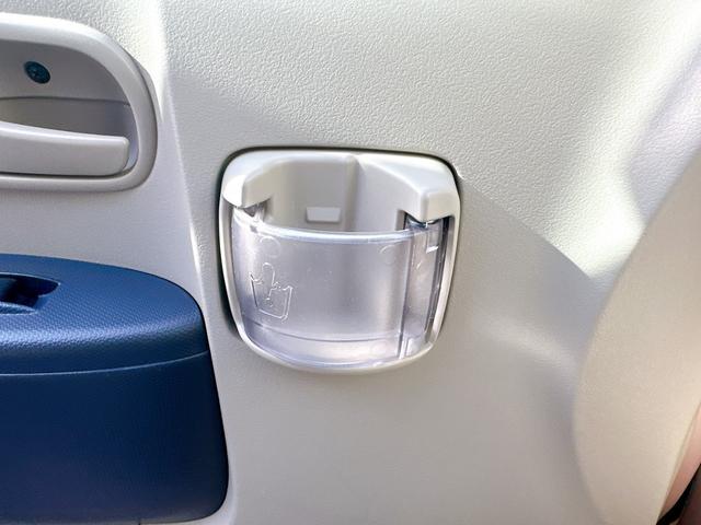 全車きれいな室内です。（室内がきれいと言う事は前オーナーが大切に乗っていた証です。）！！