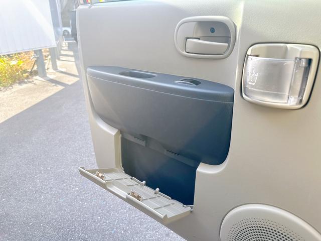 全車きれいな室内です。（室内がきれいと言う事は前オーナーが大切に乗っていた証です。）！！