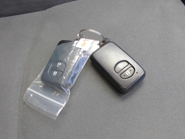 プリウスアルファ S(19枚目)