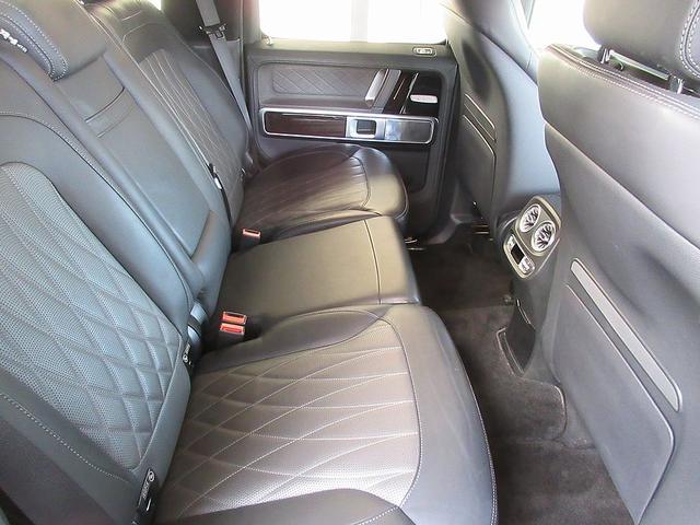 Ｇクラス Ｇ４００ｄ　マヌファクトゥーアエディション　特別限定車・１オーナー・フロントリップ・電動サイドステップ・デジタルインナーミラー・ブラックアクセント・ＡＭＧライン・ラグジュアリーパッケージ（20枚目）