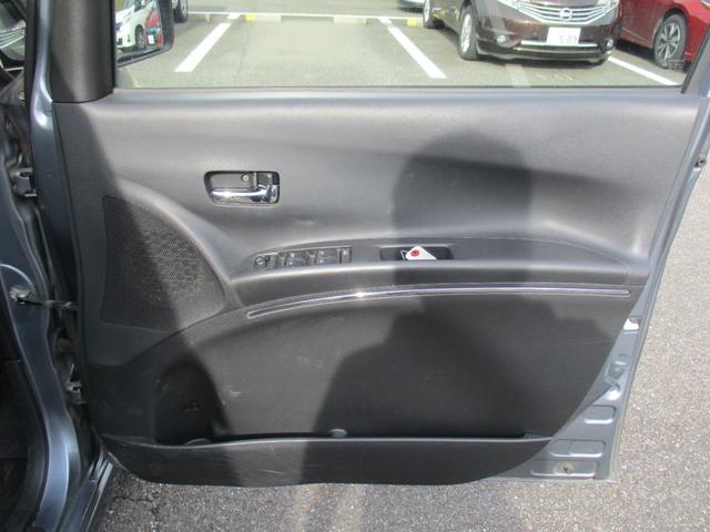 タントエグゼ カスタムＧ　ＥＴＣ　ＨＩＤ　スマートキー　電動格納ミラー　ＣＶＴ　盗難防止システム　ＡＢＳ　ミュージックプレイヤー接続可　アルミホイール　衝突安全ボディ　エアコン　パワーステアリング　パワーウィンドウ（40枚目）