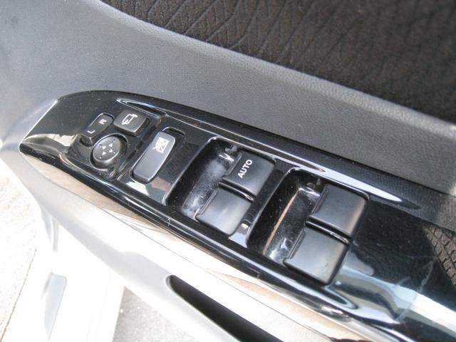 パレットＳＷ ＸＳ　スマートキー　ナビ　テレビ　フルセグ　ＤＶＤ再生　プライバシーガラス　純正アルミ　純正ｈｉｄライト　盗難防止装置　電動格納ミラー　安全衝突ボディ（21枚目）