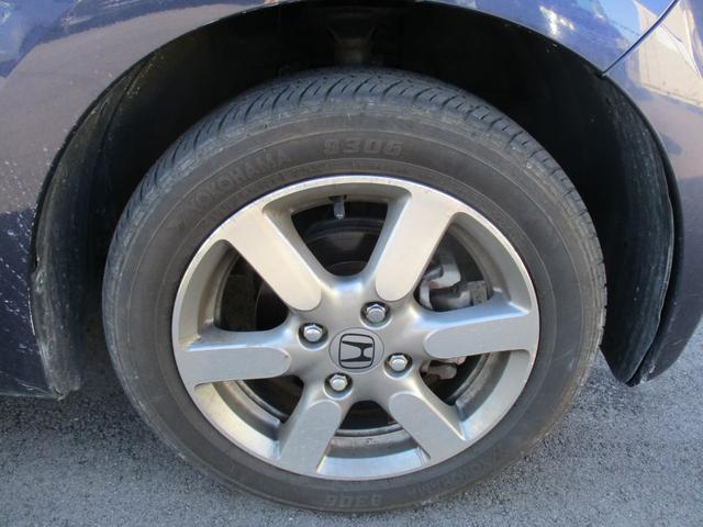 Ｎ－ＯＮＥ プレミアム　ツアラー・Ｌパッケージ　ターボ　スマートキー　ナビ　テレビ　ＤＶＤ再生　　バックカメラ　純正ＨＩＤライト　プライバシーガラス　衝突安全ボディ　純正セキュリティアラーム（20枚目）