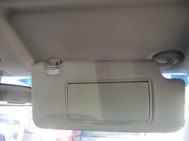 Ｎ－ＯＮＥ プレミアム　ツアラー・Ｌパッケージ　ターボ　スマートキー　ナビ　テレビ　ＤＶＤ再生　　バックカメラ　純正ＨＩＤライト　プライバシーガラス　衝突安全ボディ　純正セキュリティアラーム（46枚目）