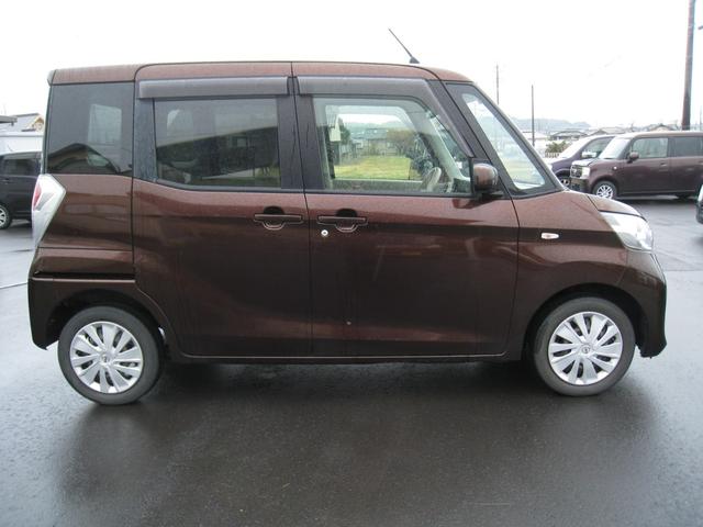 デイズルークス Ｘ　スマートキー　ナビ　テレビ　バックカメラ　全周囲カメラ　アラウンドビューモニター　左パワースライドドア　プライバシーガラス　オートエアコン（4枚目）