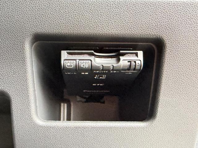 タント カスタムＲＳ　トップエディションリミテッドＳＡＩＩＩ　フリップダウンモニター　全周囲カメラ　両側パワースライドドア　ＥＴＣ　車高調（24枚目）