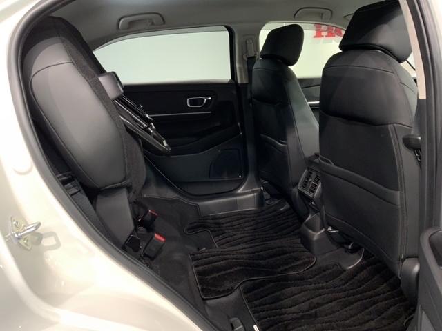 豊富に在庫を取り揃えています。　軽自動車からミニバン、セダン、ＳＵＶ、話題のハイブリッド車などなど続々入荷中です！