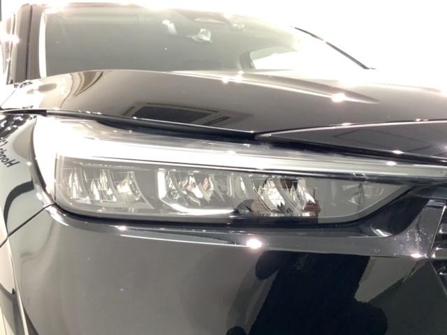 ヴェゼル ｅ：ＨＥＶ　Ｚ　Ｈ　ＳＥＮＳＩＮＧ　最長５年保証　ワンオーナー　純正ナビ　ＴＶ　Ｒカメラ　ドラレコ　ＥＴＣ　ＬＥＤライト　ＶＳＡ　シ－トヒ－タ－　クルコン　アルミ　スマ－トキ－　スペアキ－　盗難防止装置　整備記録簿（8枚目）