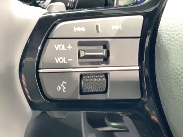 ステップワゴン e:HEVスパーダ H SENSING 最長5年保証 ワンオーナー ナビLXM-237VFLi TV Rカメラ CD録音 BTオ-ディオ DVD LEDライト VSA 両側電動ドア シートヒーター クルコン アルミ(10枚目)