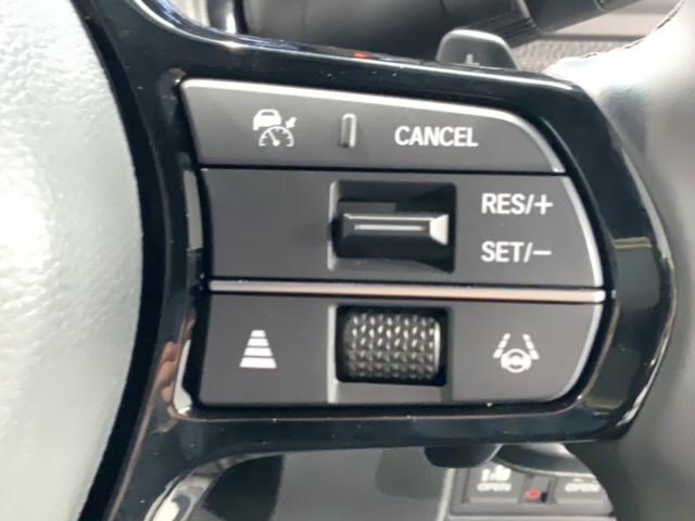 ステップワゴン e:HEVスパーダ H SENSING 最長5年保証 ワンオーナー ナビLXM-237VFLi TV Rカメラ CD録音 BTオ-ディオ DVD LEDライト VSA 両側電動ドア シートヒーター クルコン アルミ(11枚目)