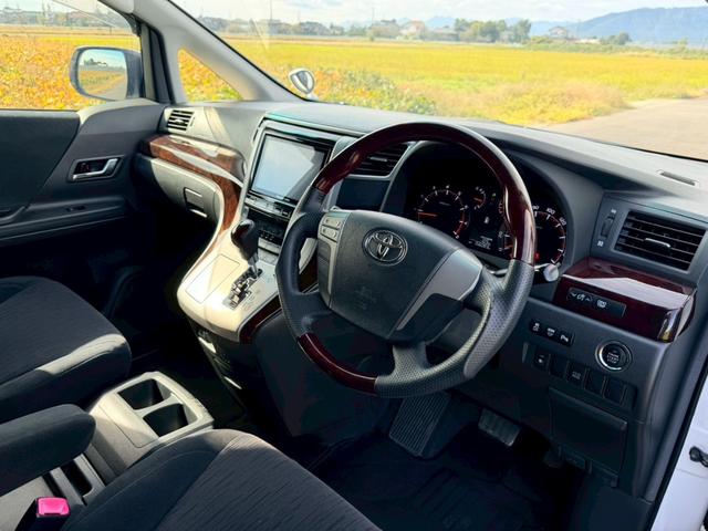 アルファード 240S 社外ナビ8V型ナビ フルセグテレビ Bカメラ ETC 両側パワースライドドア ALPINEフリップダウンモニター ドラレコ ウッドコンビステアリング フォグランプ(16枚目)