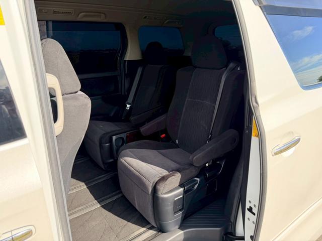 アルファード 240S 社外ナビ8V型ナビ フルセグテレビ Bカメラ ETC 両側パワースライドドア ALPINEフリップダウンモニター ドラレコ ウッドコンビステアリング フォグランプ(21枚目)