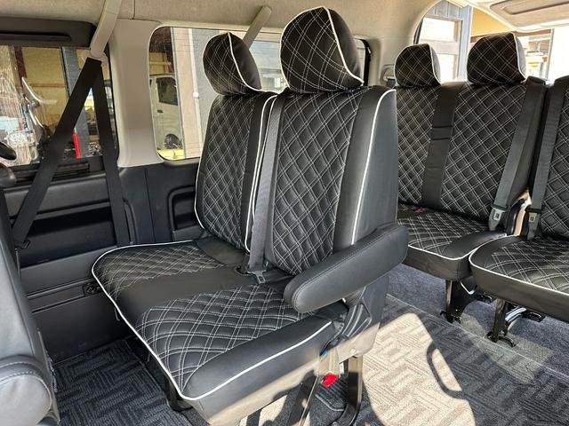 ハイエースワゴン ＧＬ　１０人乗り　電動スライドドア　リアクーラー／ヒーター　新品タイヤ／ホイール／ラダー／キャリア　エンジンプッシュスタート　フリップダウンモニター　バンパーガード　１００Ｖ　ＬＥＤヘッドライト　Ｂカメラ（38枚目）