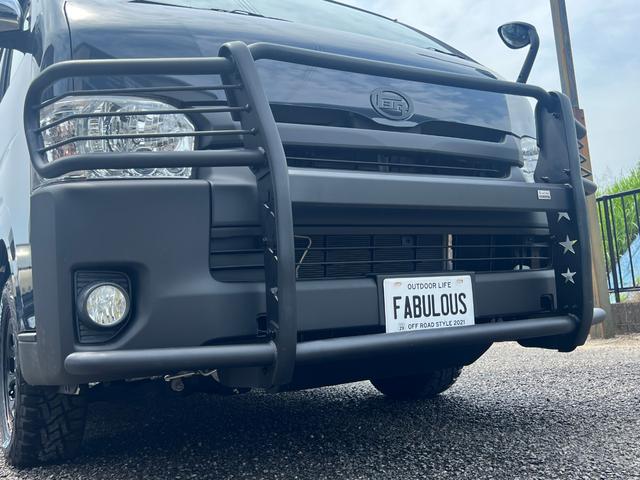 ハイエースワゴン ＧＬ　１０人乗り　電動スライドドア　リアクーラー／ヒーター　新品タイヤ／ホイール／ラダー／キャリア　エンジンプッシュスタート　フリップダウンモニター　バンパーガード　１００Ｖ　ＬＥＤヘッドライト　Ｂカメラ（48枚目）